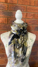 Load image into Gallery viewer, Silk Wild Rags & Neck Ties