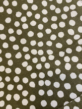 Load image into Gallery viewer, Egg Aprons
