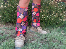 Load image into Gallery viewer, Loooonnnnggggg Sock Savers